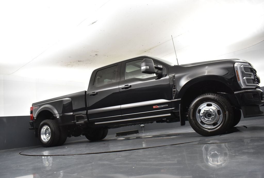 2026 Ford F-350SD Platinum 723A DRW