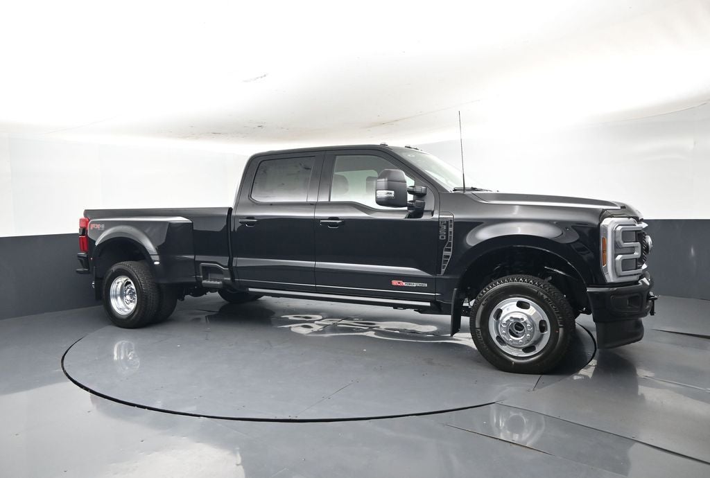 2026 Ford F-350SD Platinum 723A DRW