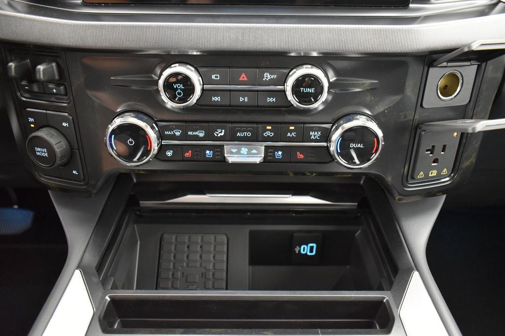 2026 Ford F-350SD Platinum 723A DRW