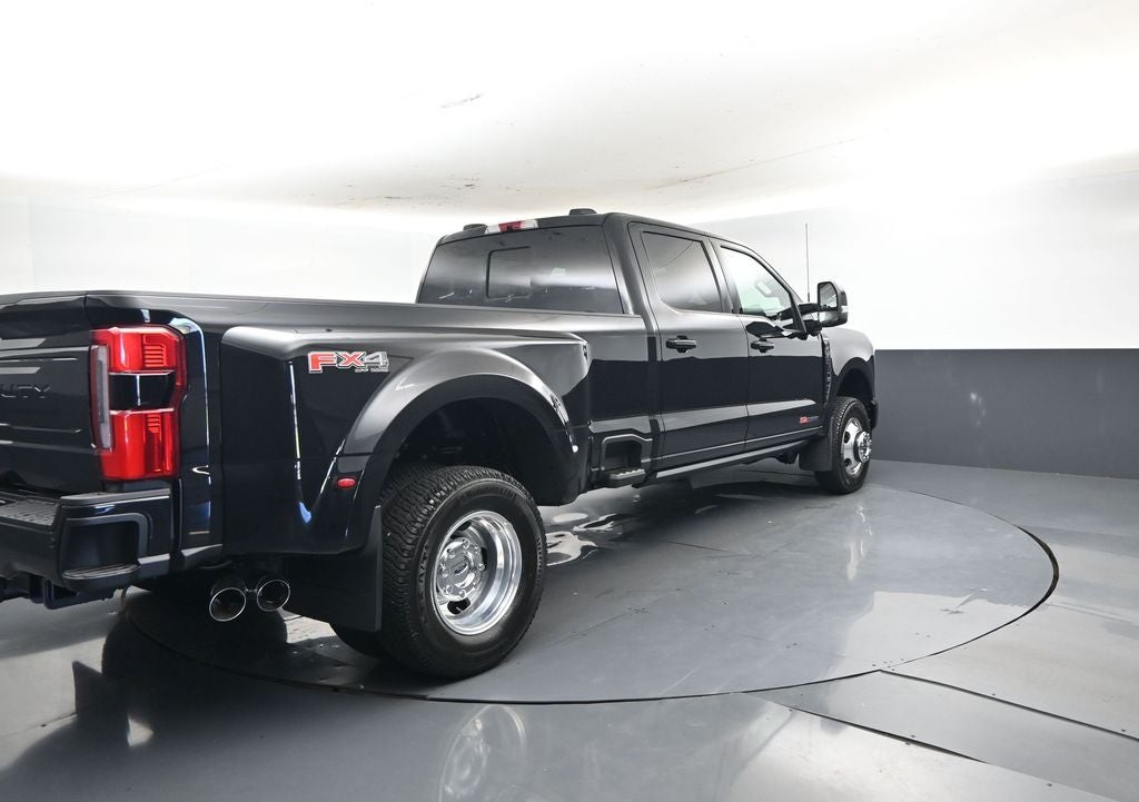 2026 Ford F-350SD Platinum 723A DRW