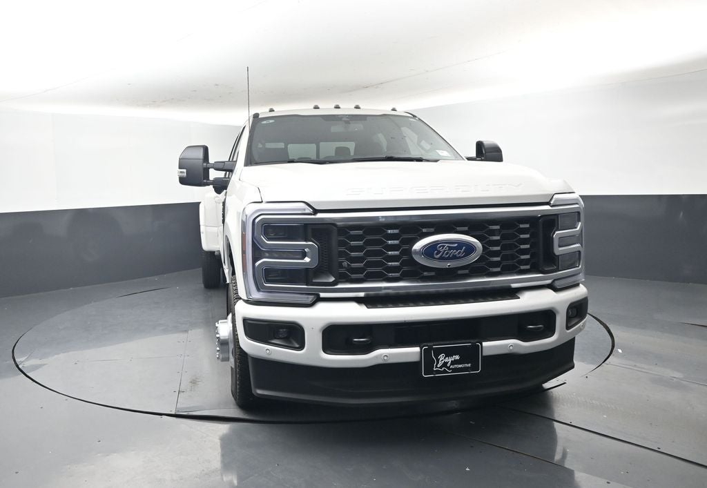2026 Ford F-350SD Platinum 723A DRW