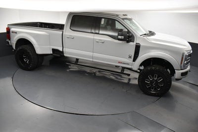 2026 Ford F-350SD Platinum Black Widow