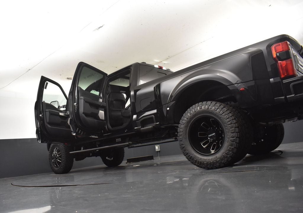 2026 Ford F-350SD Platinum DRW