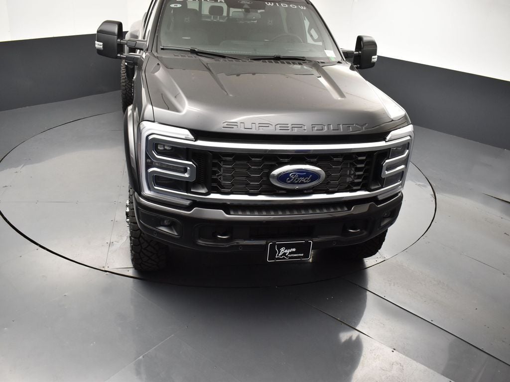2026 Ford F-350SD Platinum DRW