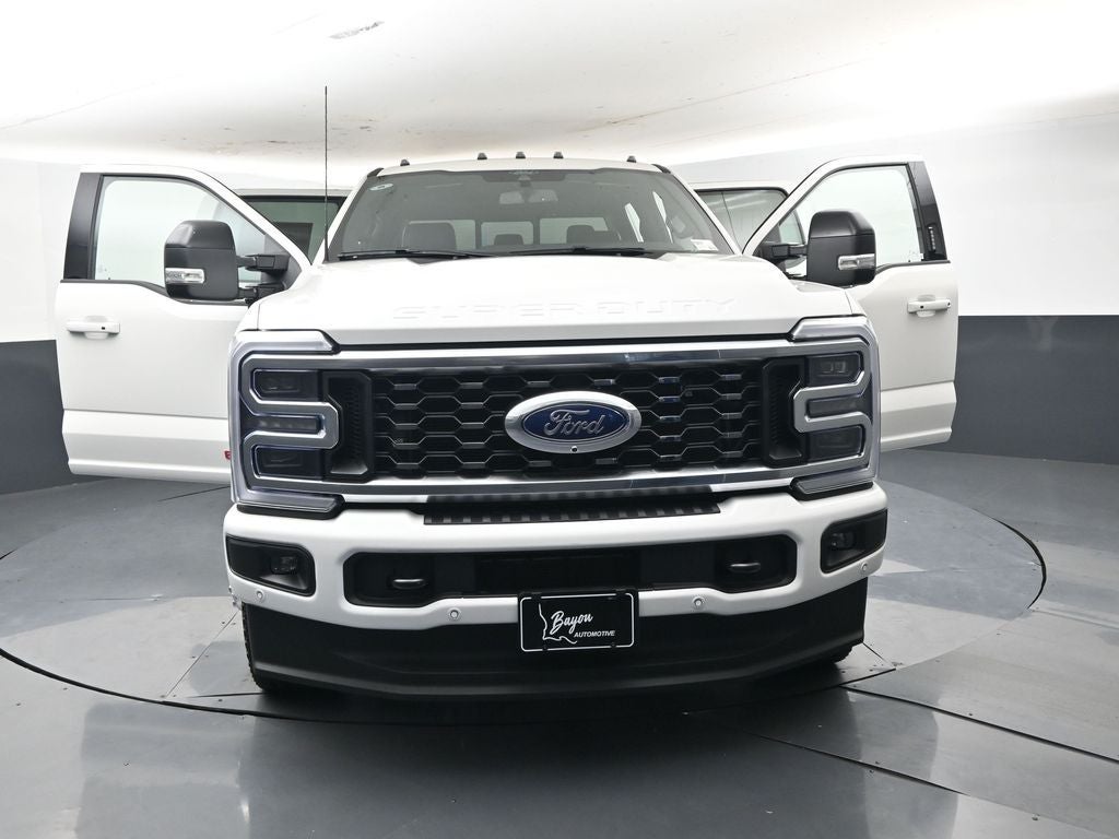 2026 Ford F-350SD Platinum 723A DRW