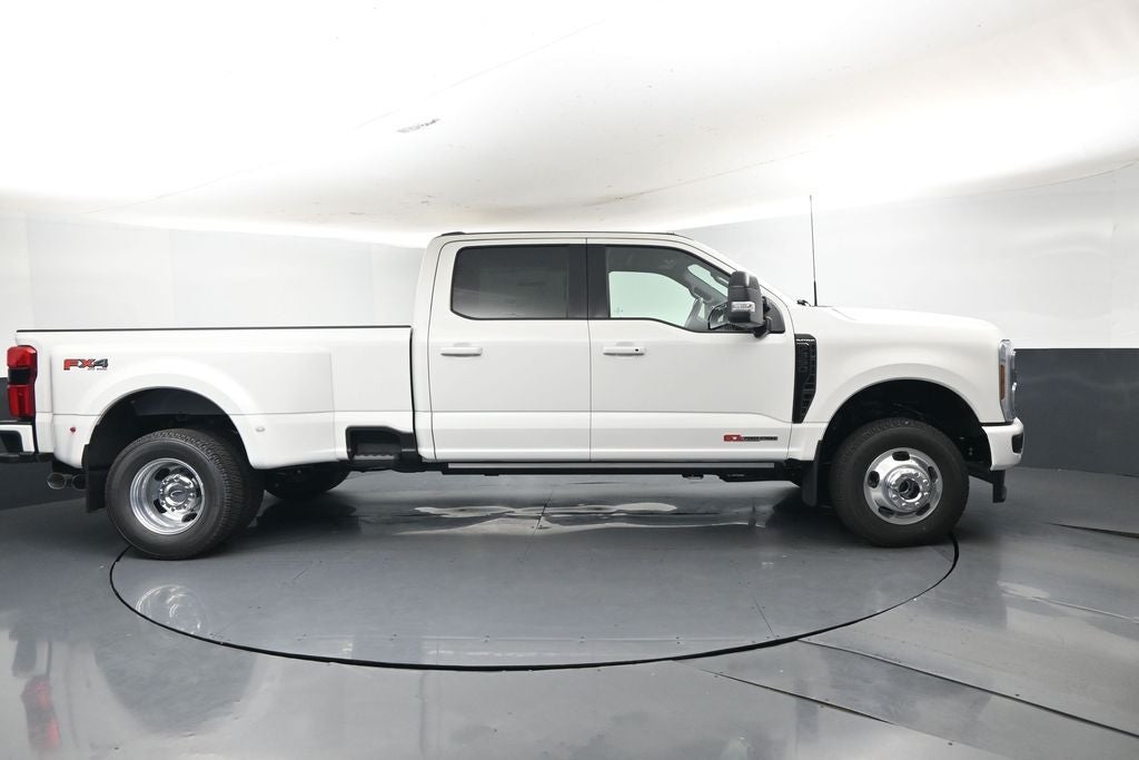 2026 Ford F-350SD Platinum 723A DRW