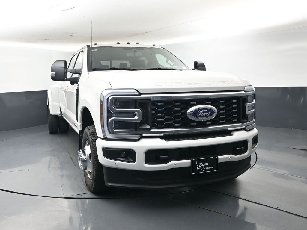 2026 Ford F-350SD Platinum 723A DRW