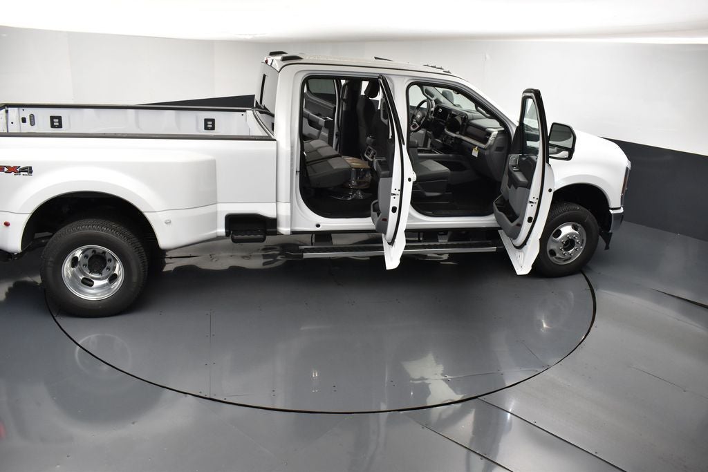 2026 Ford F-350SD XLT 623A DRW