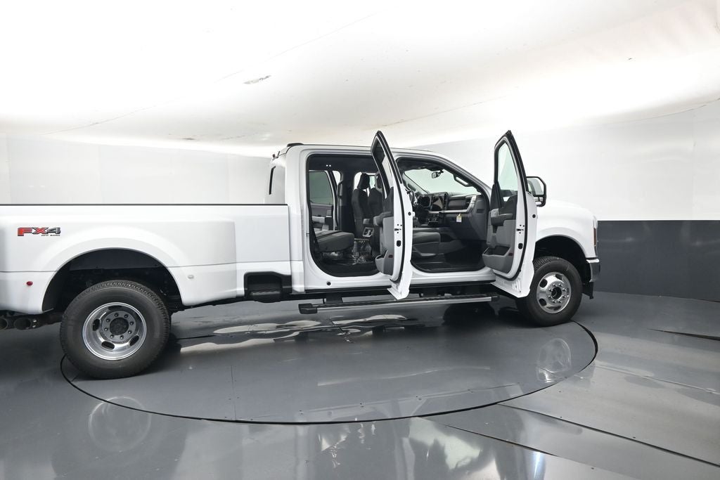 2026 Ford F-350SD XLT 623A DRW