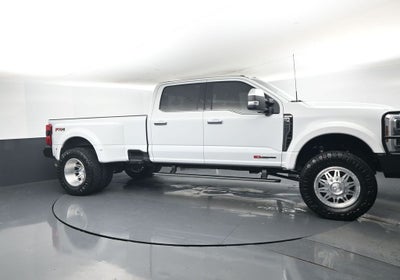 2025 Ford F-450SD King Ranch DRW