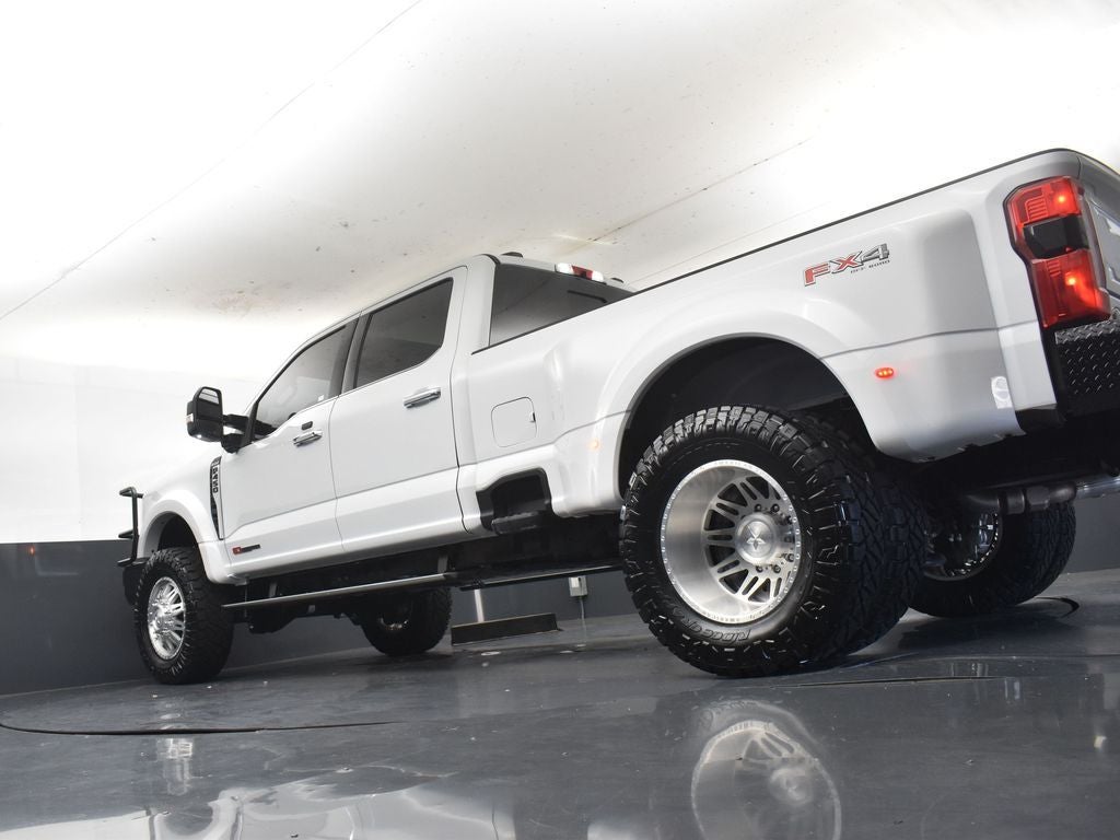 2025 Ford F-450SD King Ranch DRW
