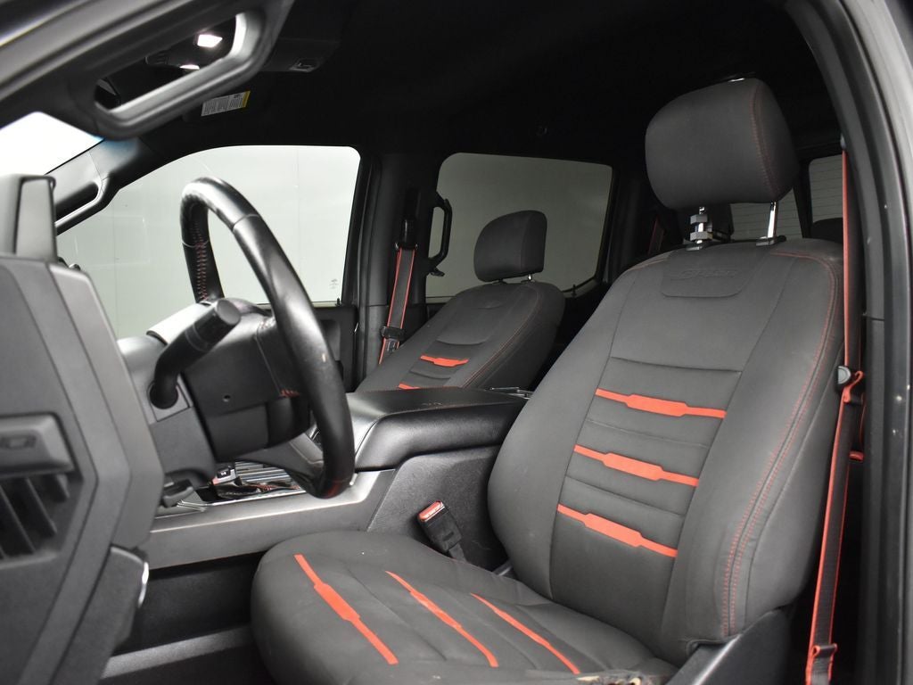 2016 Ford F-150 XLT 302A