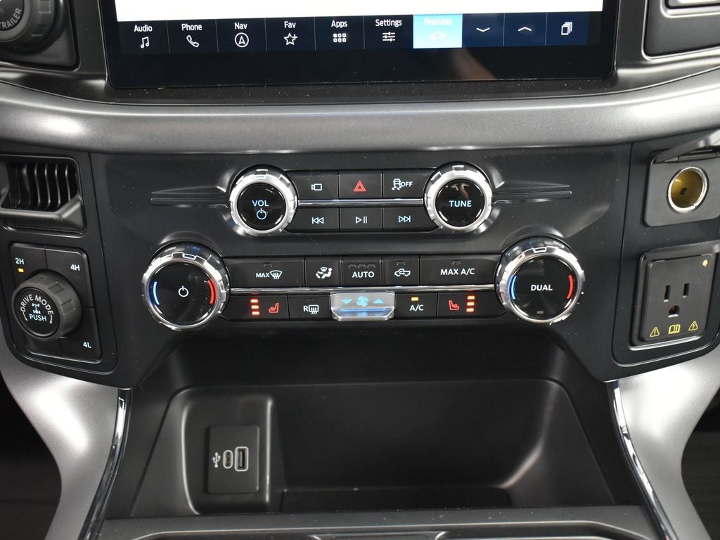 2026 Ford F-150 XLT 302A