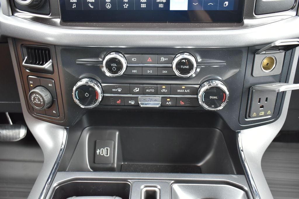 2026 Ford F-150 XLT 302A