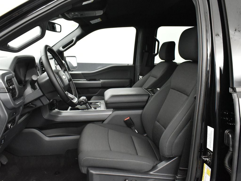 2025 Ford F-150 XLT 302A