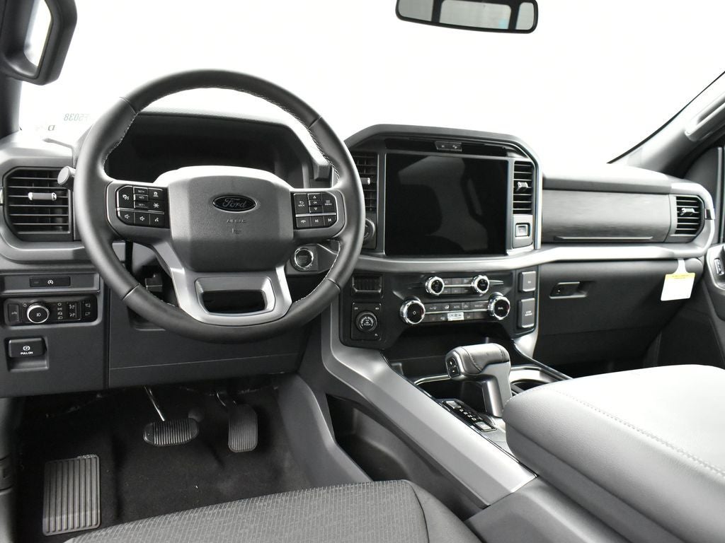 2025 Ford F-150 XLT 302A