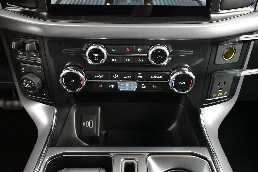 2026 Ford F-150 XLT 302A