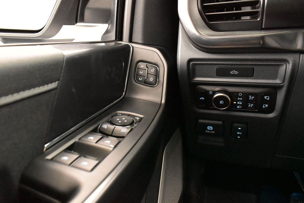 2026 Ford F-150 Lariat 502A