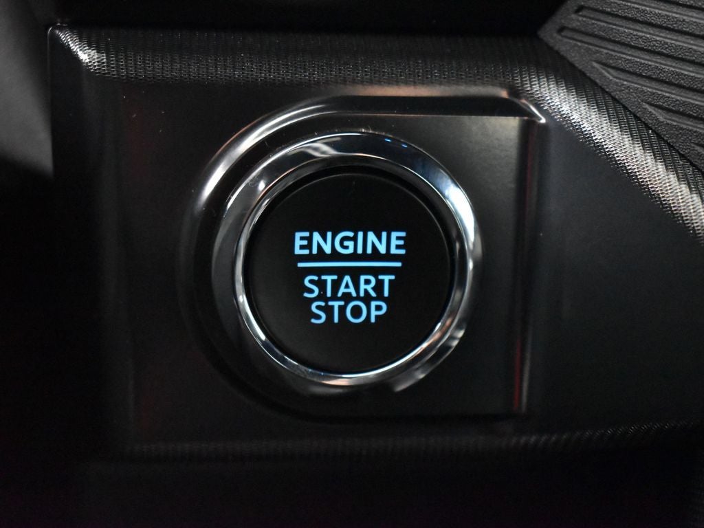 2025 Ford F-150 Platinum 702A