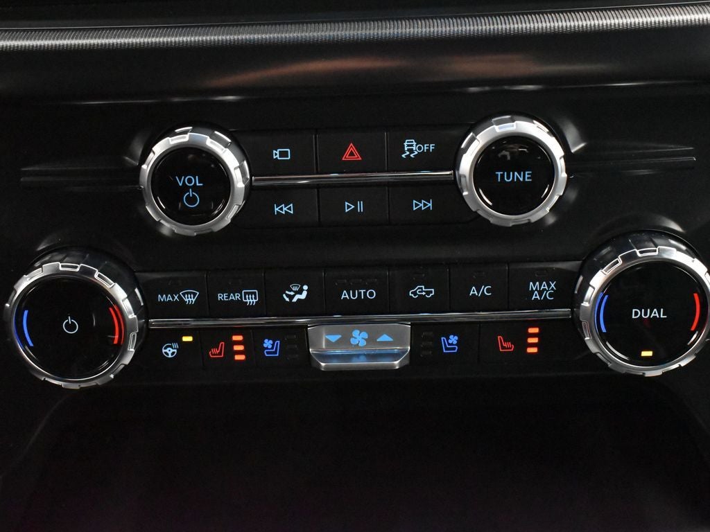 2025 Ford F-150 Platinum 702A