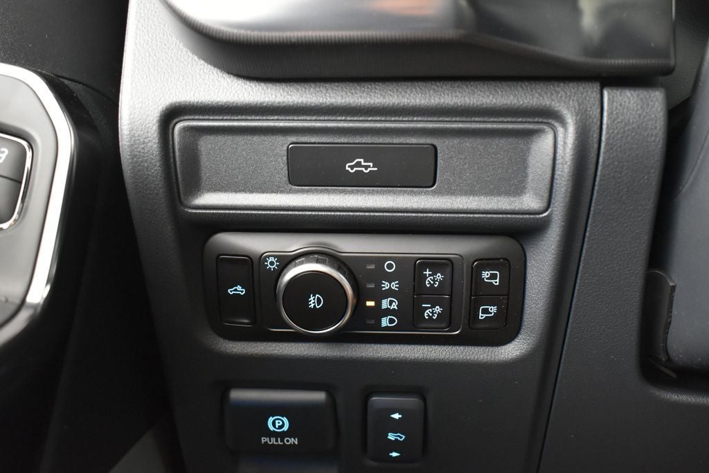 2026 Ford F-150 Platinum 702A