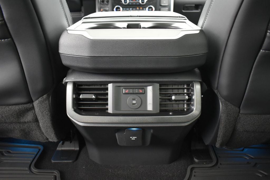 2026 Ford F-150 Platinum 702A