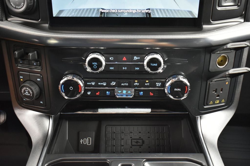 2026 Ford F-150 Platinum 702A