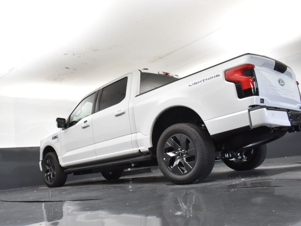 2025 Ford F-150 Lightning Flash 312A