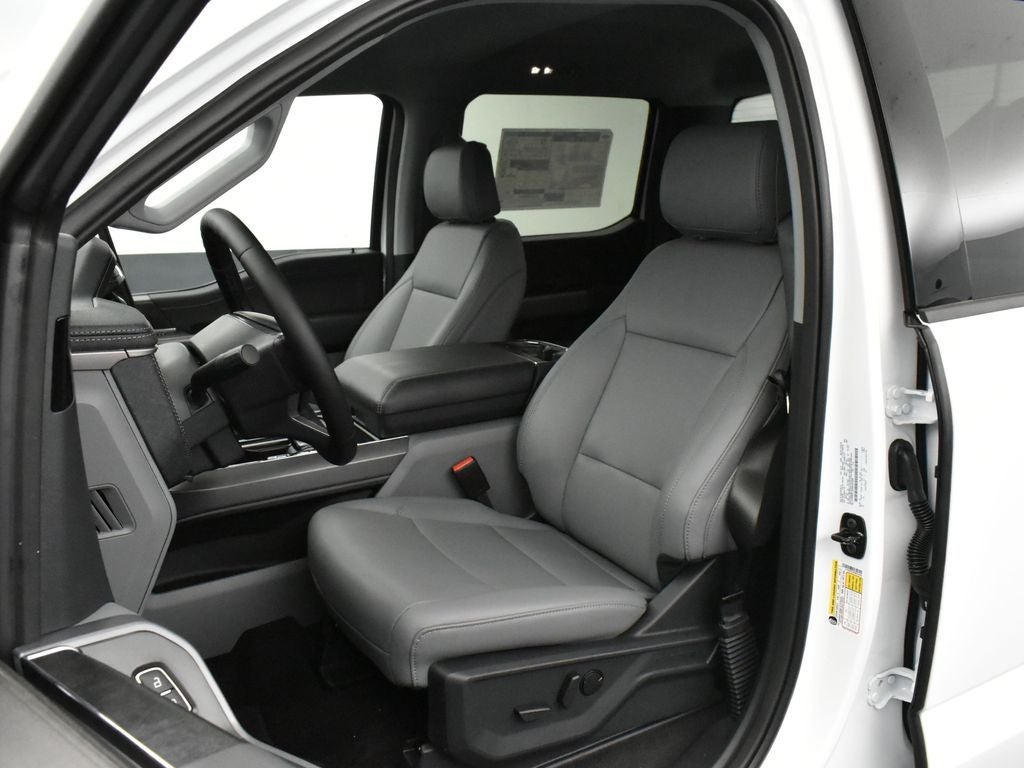 2025 Ford F-150 Lightning Flash 312A