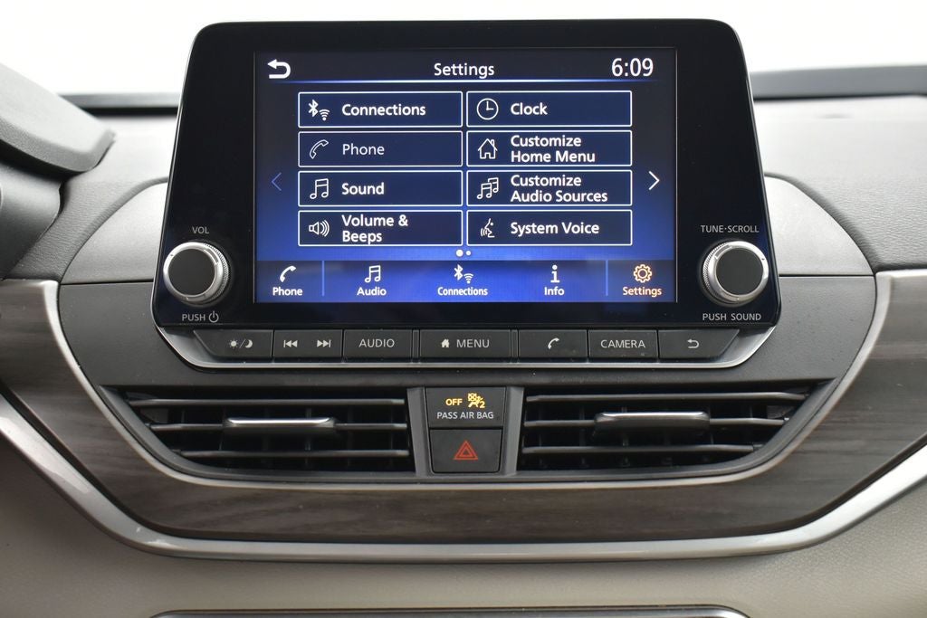 2025 Nissan Altima 2.5 SV