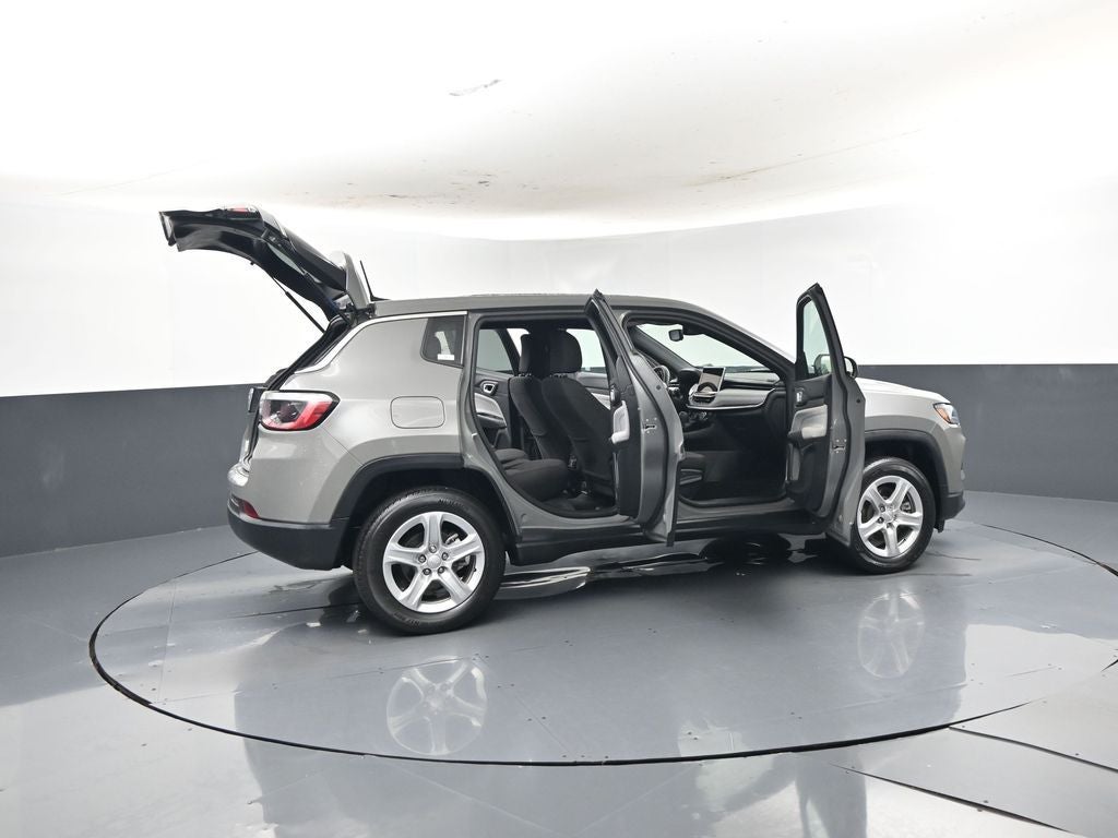 2023 Jeep Compass Sport