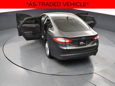 2016 Ford Fusion SE 202A