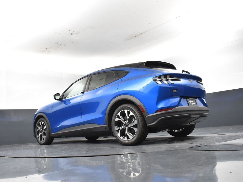 2025 Ford Mustang Mach-E Select 100A