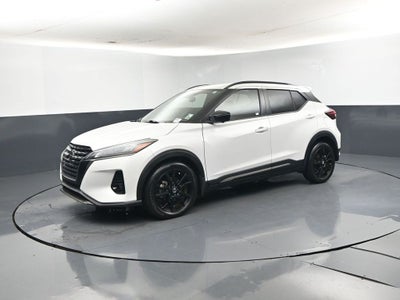 2021 Nissan Kicks SR