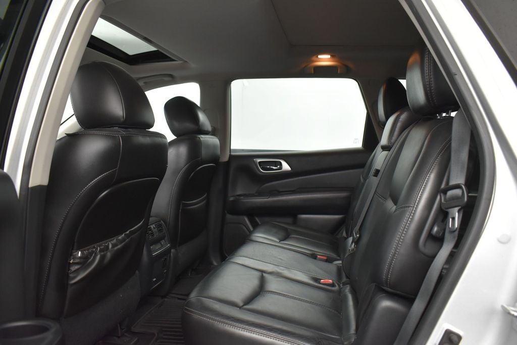 2014 Nissan Pathfinder SL