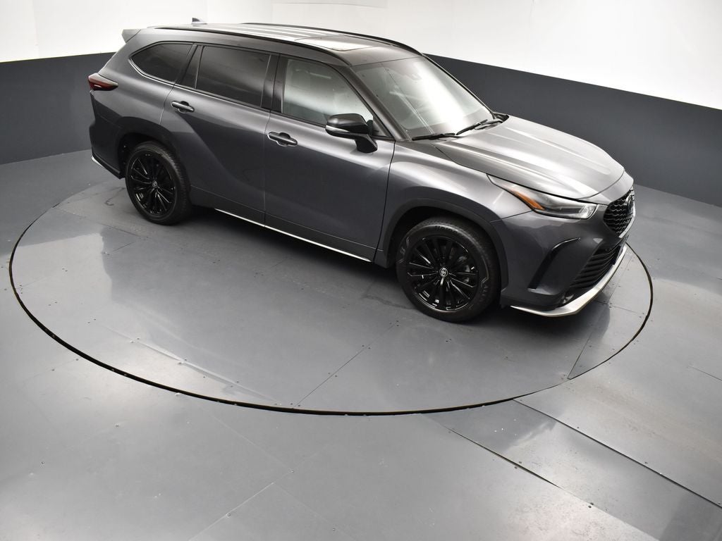 2025 Toyota Highlander XSE