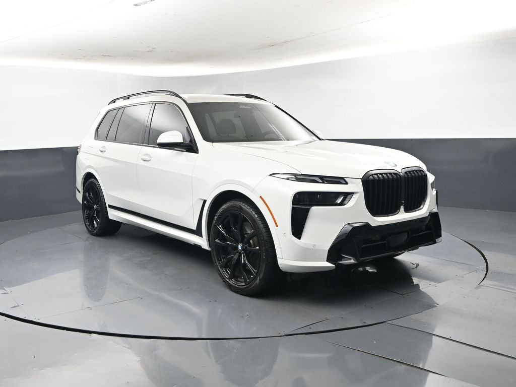 2025 BMW X7 xDrive40i
