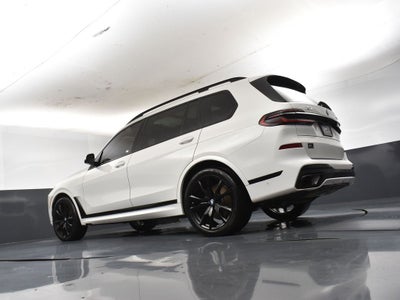 2025 BMW X7 xDrive40i