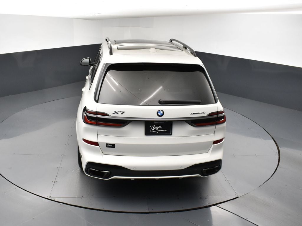 2025 BMW X7 xDrive40i