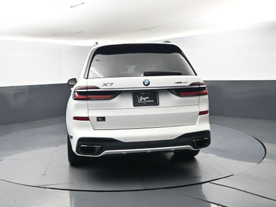 2025 BMW X7 xDrive40i