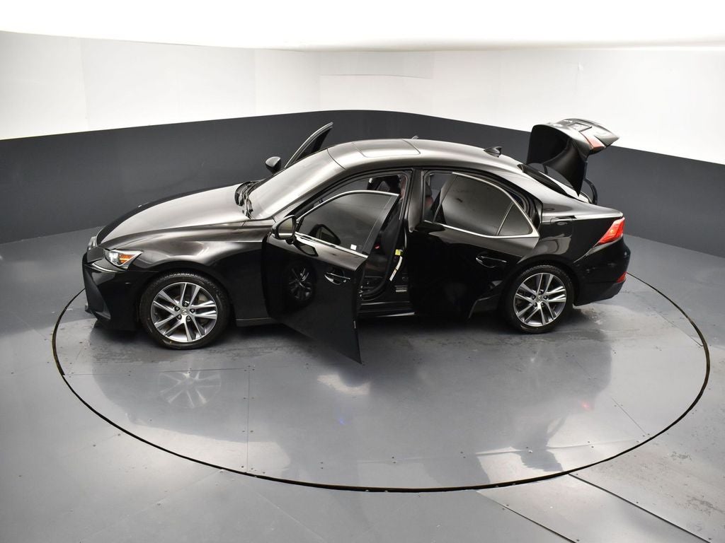2018 Lexus IS 300