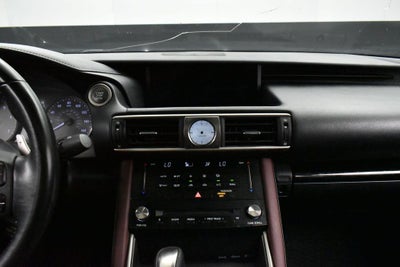 2018 Lexus IS 300