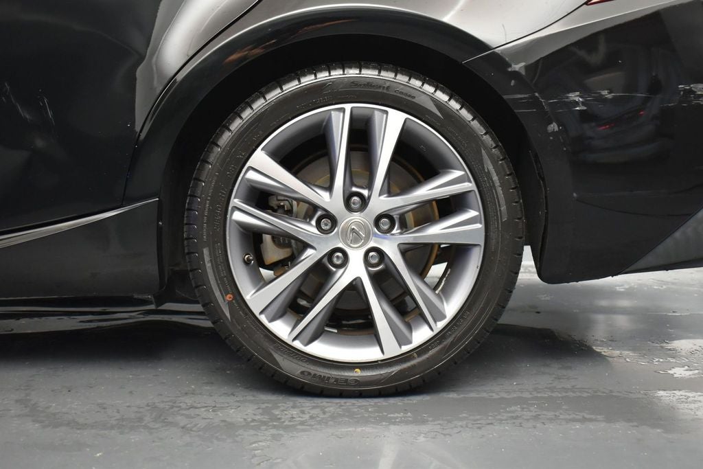 2018 Lexus IS 300
