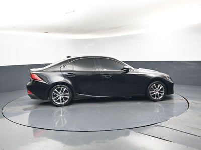 2018 Lexus IS 300