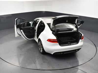 2019 Jaguar XE 25t Prestige