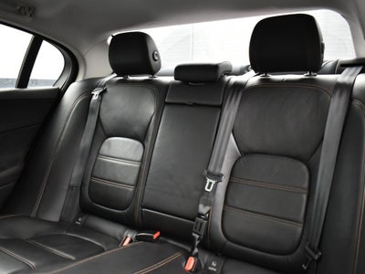 2019 Jaguar XE 25t Prestige