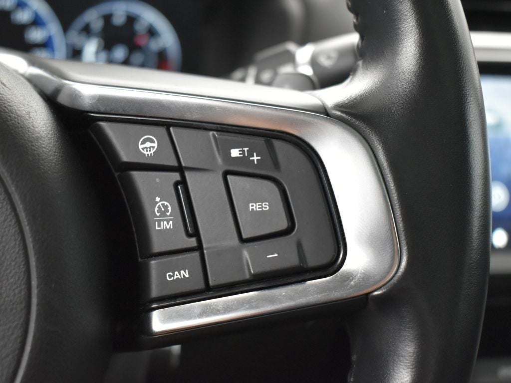 2019 Jaguar XE 25t Prestige