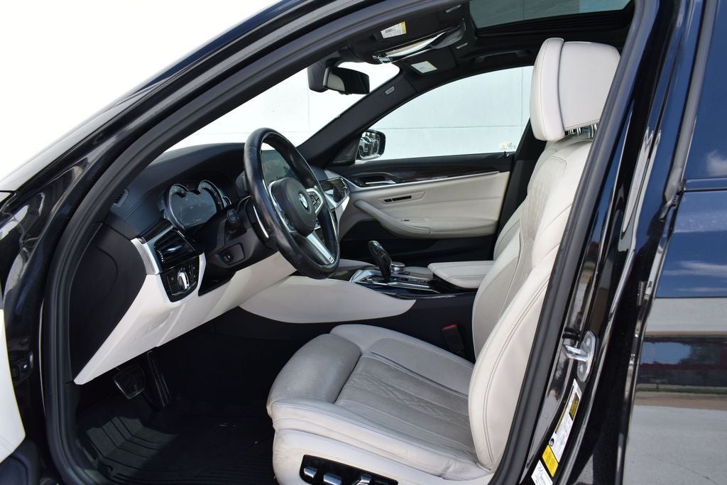 2017 BMW 5 Series 540i